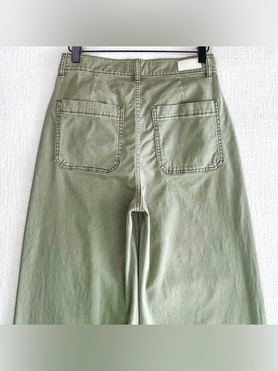 DL1961 sage greenwide leg jeans. - Picture 9 of 10